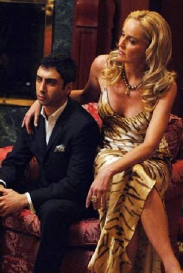 Sharon Stone'den yıllar sonra bomba itiraf. Kurtlar Vadisi’nde Necati Şaşmaz’la sahnesi olay olmuştu. Sette gördükleri şoke etti - Resim: 10